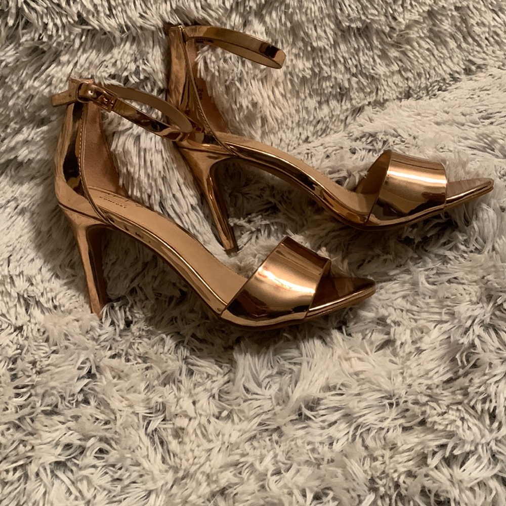Apt. 9 Rose gold heels
